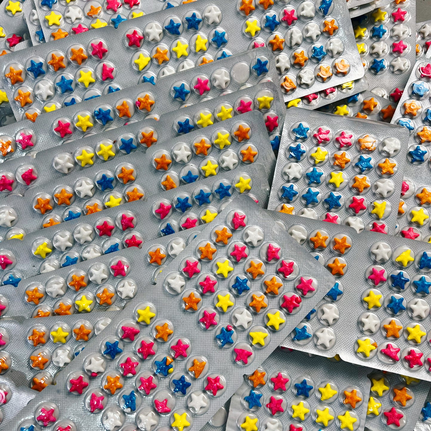 Colorful Stars | Pack of 12 | The Snack Pause