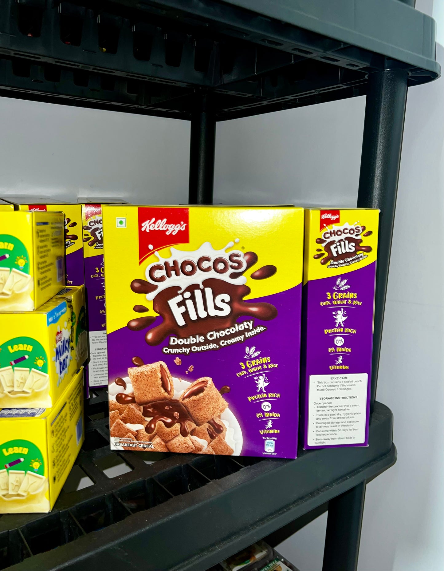 Kellogg's CHOCOS FILLS | 250g Box | Imported Indian Cereal